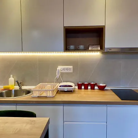 Eva Apartman, Titova Vila, Zlatibor
