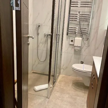 Eva Apartman, Titova Vila, Zlatibor * Palisat